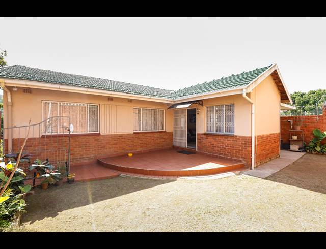 3 BEDROOM HOUSE FOR SALE IN KENVILLE